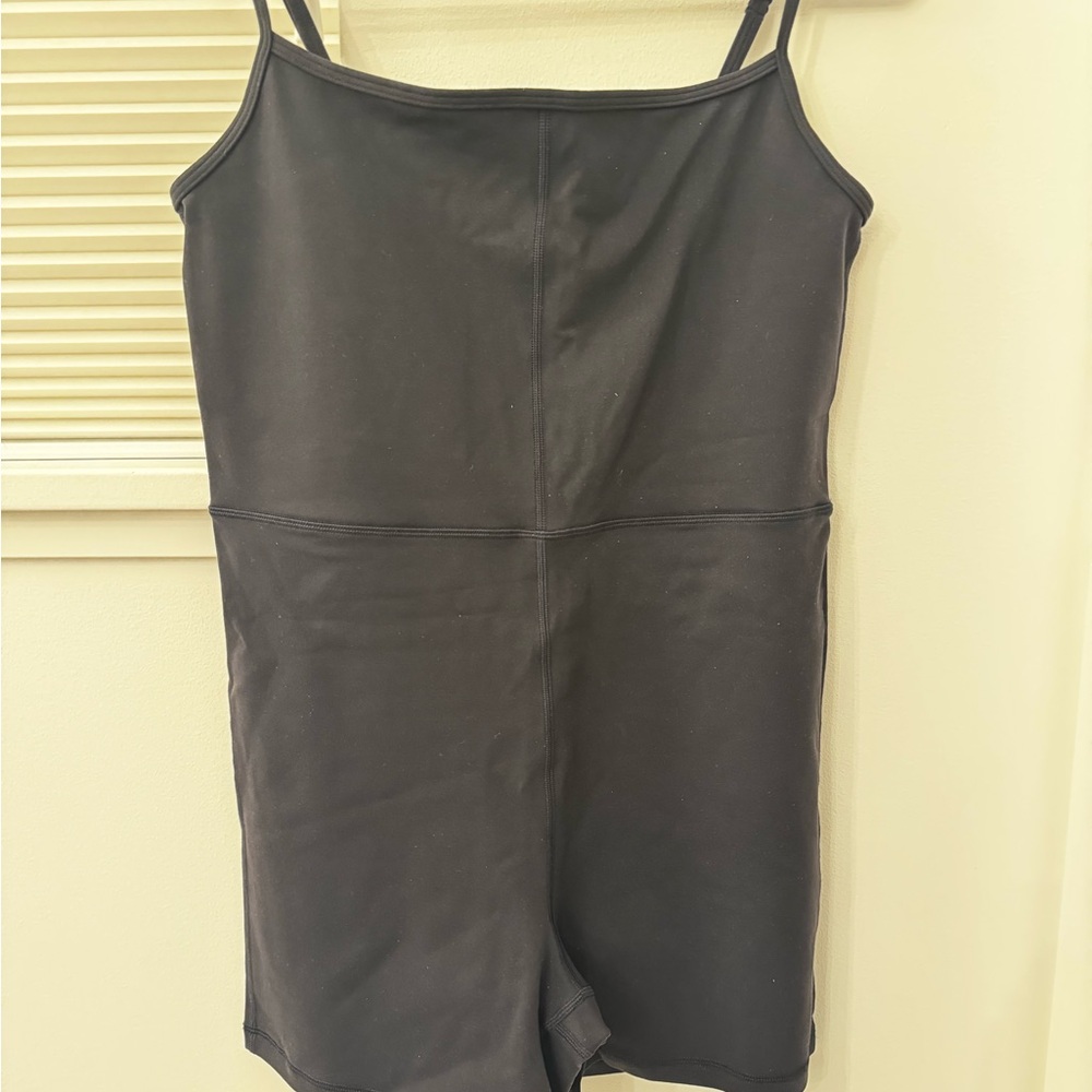 Aritzia Wilfred Free Black Spaghetti Strap Romper